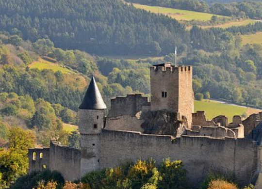 Wie man nach Luxemburg reist: Einreisebestimmungen und Sehenswürdigkeiten