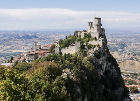 Obtener la residencia permanente en San Marino: procedimiento para obtener el permiso de residencia en San Marino